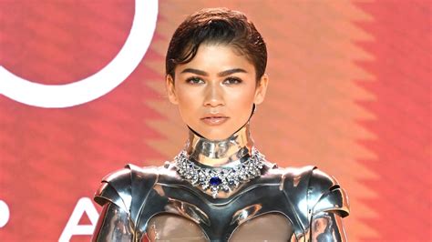 zendaya tits nude|Zendaya Shows Off Bare Butt, Breasts at Dune 2 Premiere